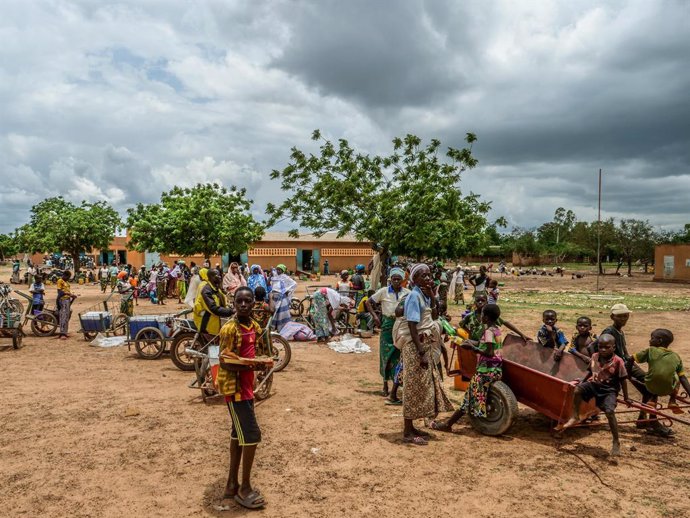 Archivo - Desplazados por la violencia en Burkina Faso