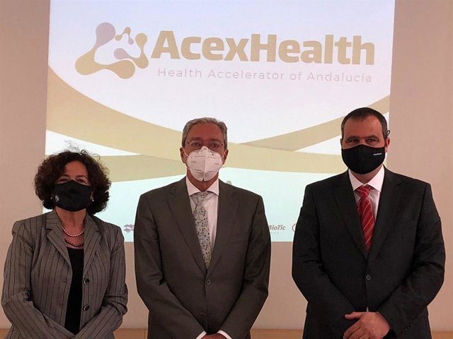 Presentación en Granada de AcexHealth, la aceleradora de empresas especializada en el sector de la salud en Andalucía.