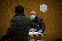 Las Juntas Electorales de la región tramitan 18.743 excusas para las mesas electorales