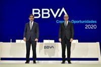 Genç (BBVA) justifica el ERE por la caída a la mitad de la operativa en oficinas: "Teníamos que reaccionar"