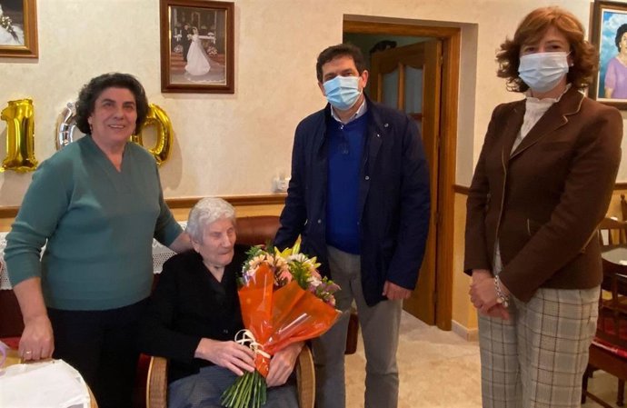 Vecina de Bolaños Ángela Almansa