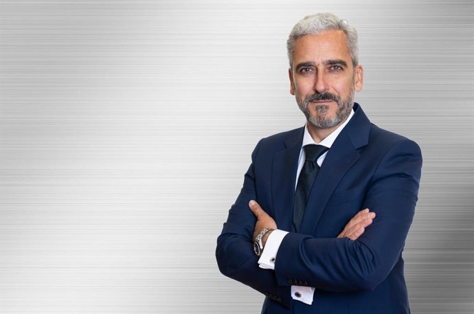 José Antonio León Capitán.