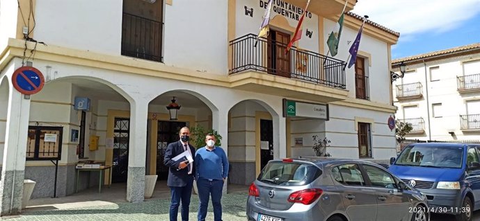 Visita de la Junta a Quéntar (Granada)