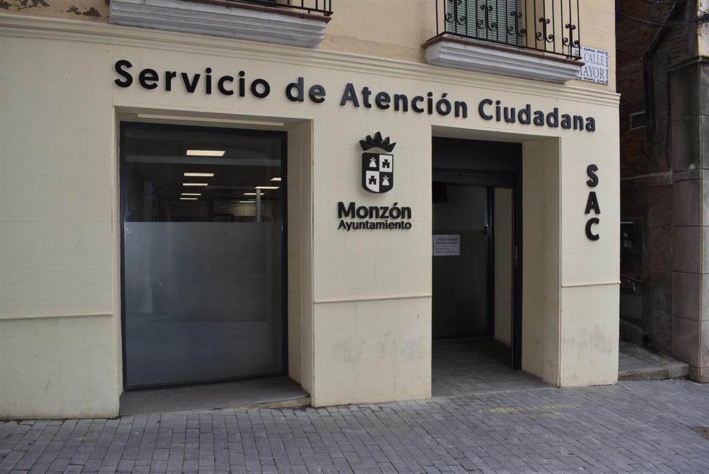 El Ayuntamiento de Monzón moderniza su imagen corporativa El Ayuntamiento de Monzón moderniza su imagen corporativa