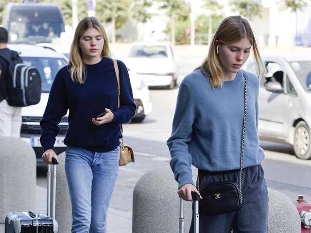 VICTORIA Y CRISTINA IGLESIAS