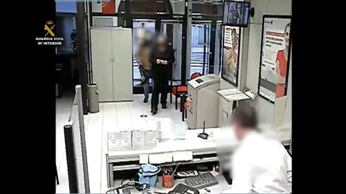 La Guardia Civil detiene a dos personas por atracar tres bancos en Navarra y Zaragoza