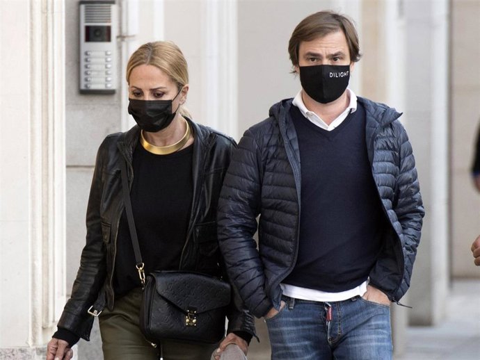 MARTA SÁNCHEZ Y FEDERICO LEÓN