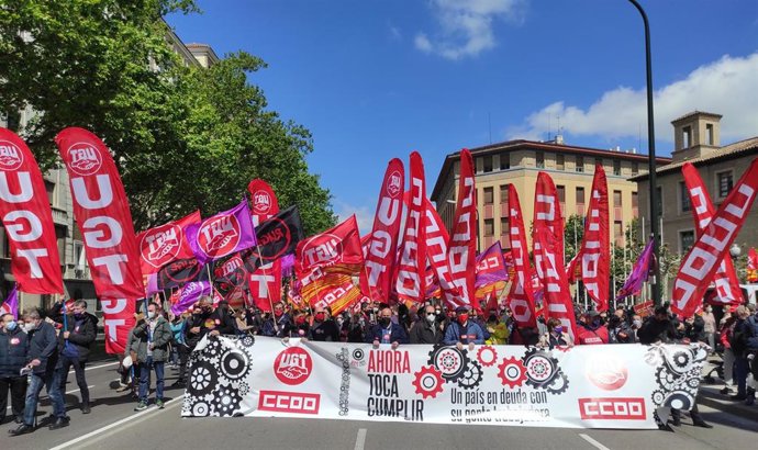 CCOO y UGT reconocen este Primero de Mayo el trabajo de "todas aquellas personas que nos han sacado adelante" durante la pandemia.