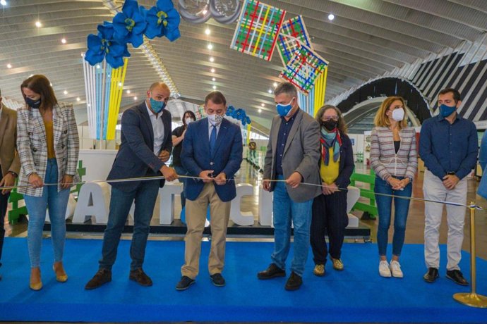 Acto inaugural de la Exposición de Flores, Plantas y Artesanía