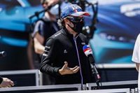 Alonso: "Hemos empeorado más de un segundo en una hora y media"