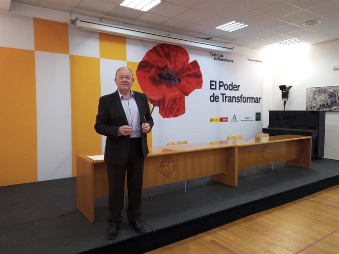 Marc Soustrot, director de la ROSS, en la Sala de Prensa del Teatro de la Maestranza