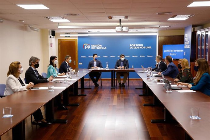 03-05-21 EL PRESIDENTE DEL PARTIDO POPULAR DE LA REGION DE MURCIA JUNTO A JOSE MIGUEL LUENGO HAN PRESIDIDO EL COMITE DE DIRECCION DEL PPRM