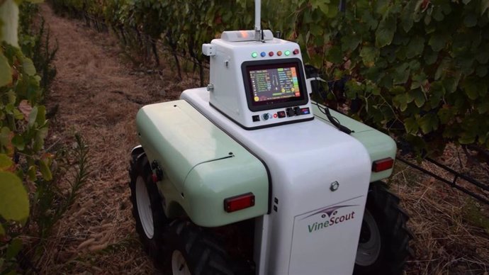 El robot Vinescout