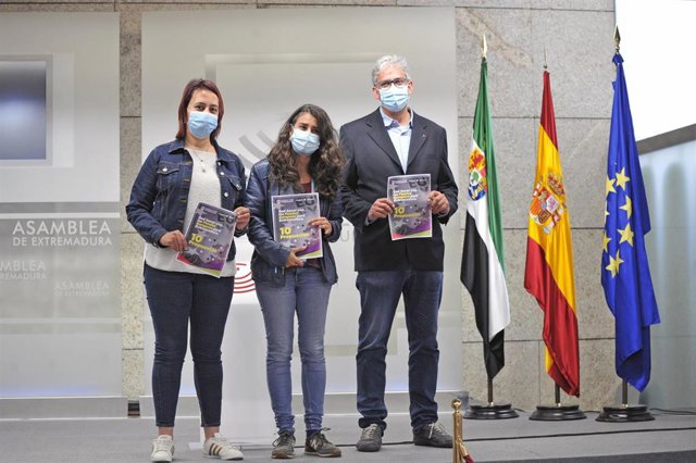 Unidas por Extremadura presentan las propuestas de resolución que registrarán en el Debate sobre el Estado de la Región