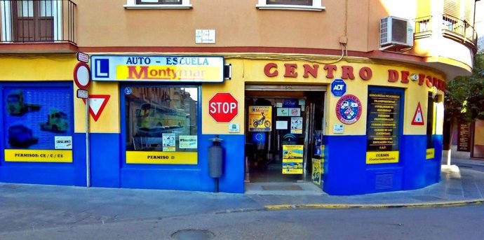 Archivo - Imagen de una autoescuela. 