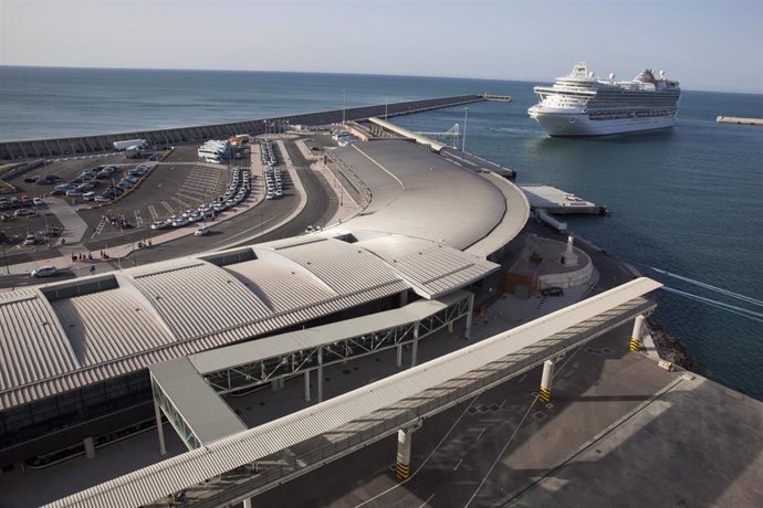 Archivo - Terminal de cruceros de Málaga