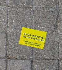 Activistas de Femen protestan en el colegio electoral de Rocío Monasterio