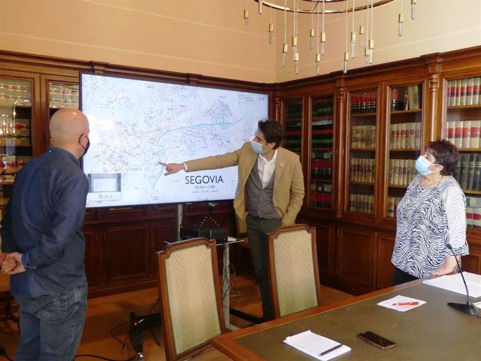 Presentación del nuevo carril bici de Segovia.