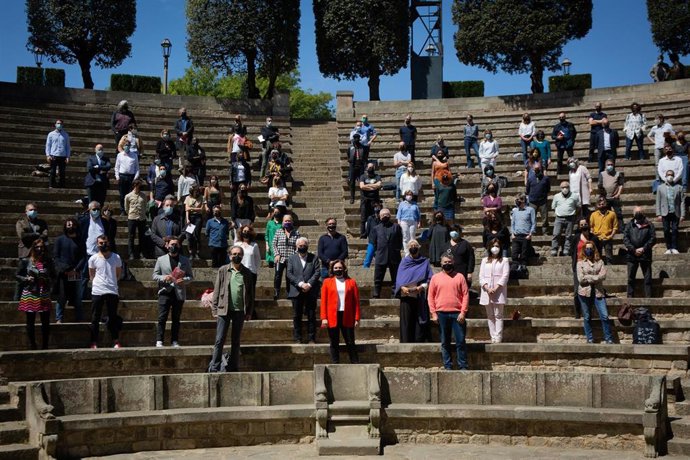 Presentación del Festival Grec 2021 con la alcaldesa Ada Colau, el teniente de alcalde Joan Subirats y el director del festival Cesc Casadesús