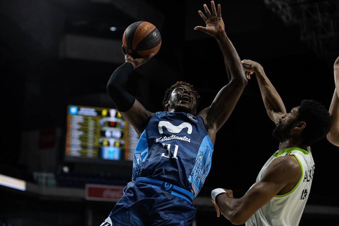 Ángel Delgado (Estudiantes)