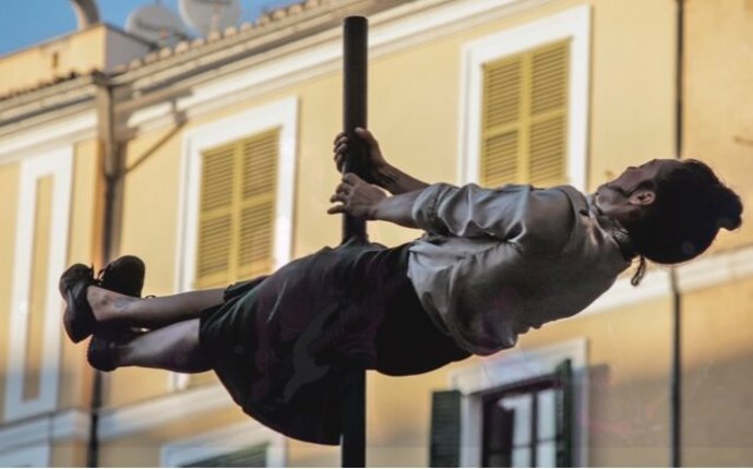 Profesional de artes escénicas.