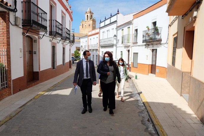 La Consejería de Administración Local invierte más de 156.000 euros en mejorar Alanís