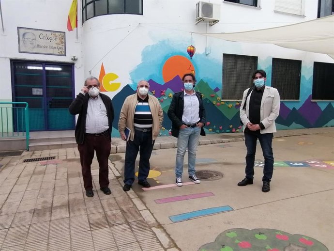 Visita de Sánchez al CEIP Maestro Arturo Giner de Camas