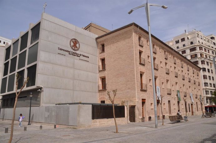 Archivo - Universidad Católica de Valncia