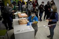 Crece un 4% la participación en los municipios del 'cinturón rojo' de Madrid