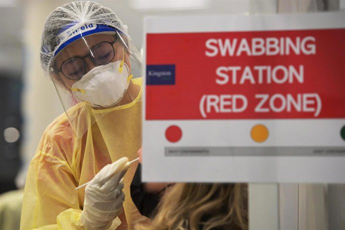 Centro de pruebas de coronavirus en Singapur.