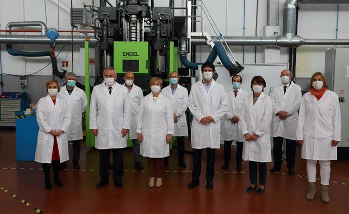 Representantes institucionales visitan Leartiker (Bizkaia)