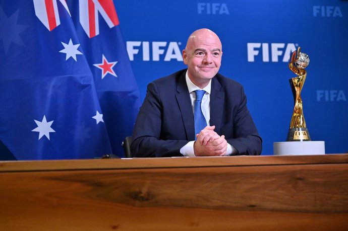 Archivo - A supplied image shows the FIFA president Gianni Infantino during the FIFA Women's World Cup Australia New Zealand 2023 Host Cities Announcement in Zurich, Switzerland, Wednesday, March 31, 2021. (AAP Image/Supplied by FIFA, Harold Cunningham)
