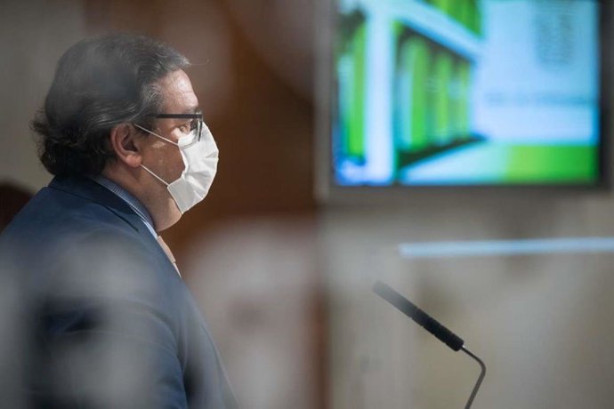 Imagen de archivo del vicepresidente segundo y consejero de Sanidad de la Junta de Extremadura, José María Vergeles