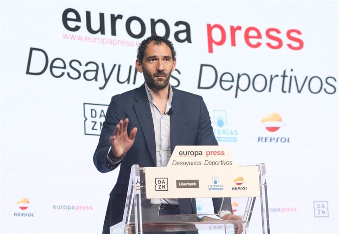 Jorge Garbajosa en los Desayunos Deportivos de EP