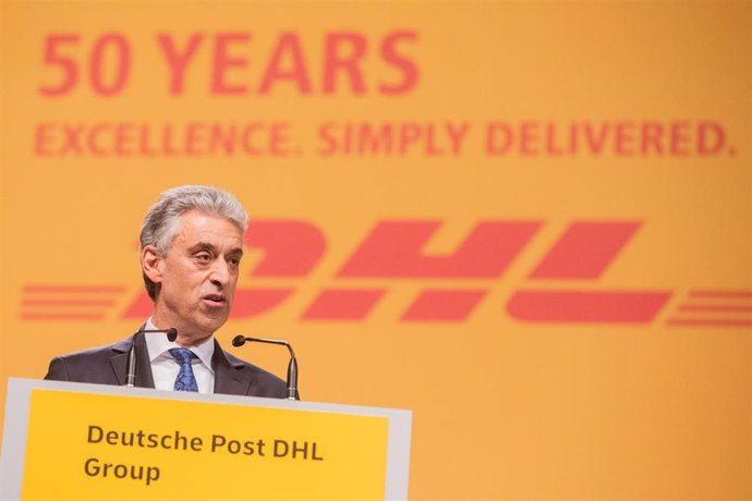 Archivo - 15 May 2019, North Rhine-Westphalia, Bonn: Frank Appel, CEO of Deutsche Post DHL Group, speaks during the company's annual general meeting held on DHL's 50th anniversary. Photo: Rolf Vennenbernd/dpa