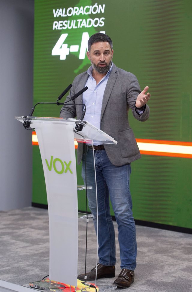 El presidente de Vox, Santiago Abascal, durante una rueda de prensa tras la reunión del Comité de Acción Política del partido