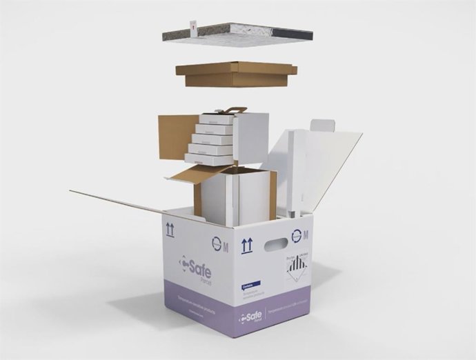 CSafe Global Double-wall VIP Parcel box with vial trays