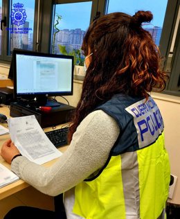 Archivo - Detenido por falsificar dos avales bancarios por más de 94.000 euros