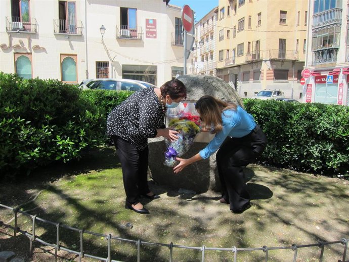 Acto de homenaje en Segovia a las víctimas de los campos de concentración nazis.