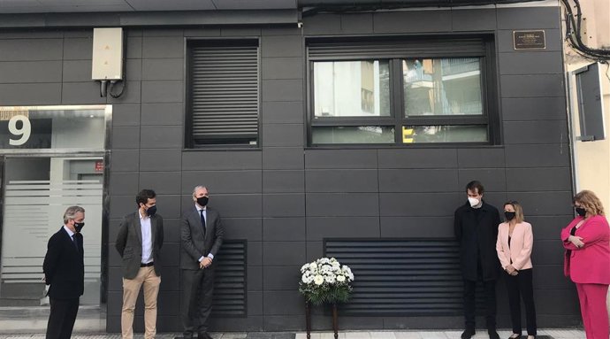 Acto institucional del Ayuntamiento de Zaragoza con la colocaciónde una placa de reconocimiento al exprediente del PP-Aragón, ManuelGiménez Abad, asesinado por ETA hace 20 años