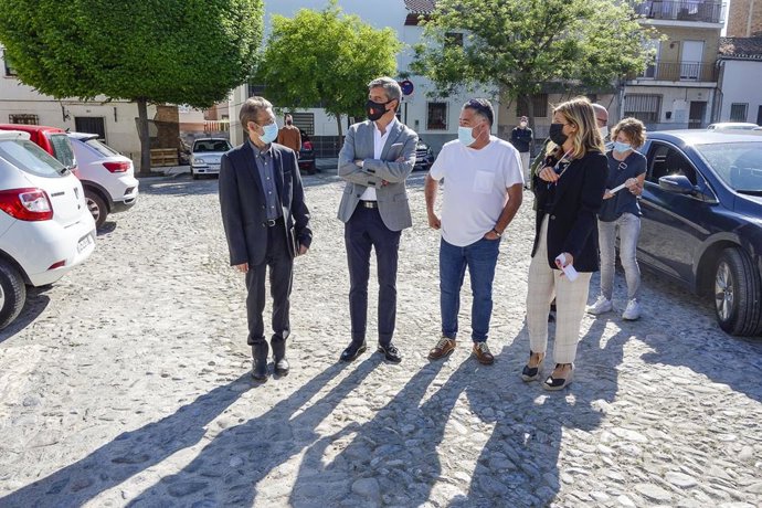 Visita de obras en el Cerrillo de Maracena