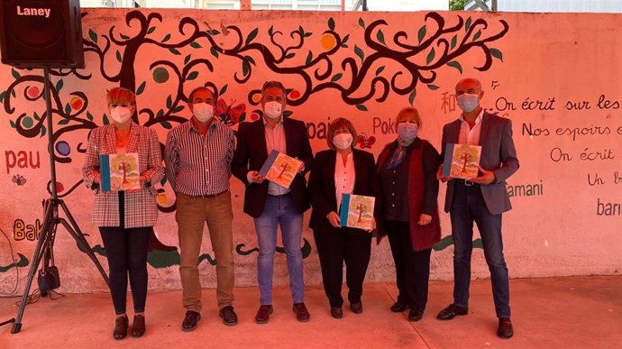 Presentación de la reedición de el libro 'El águila y el gorrión'