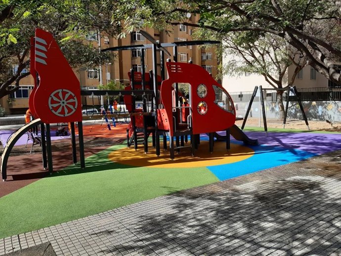 Archivo - Parque infantil en Santa Cruz de Tenerife