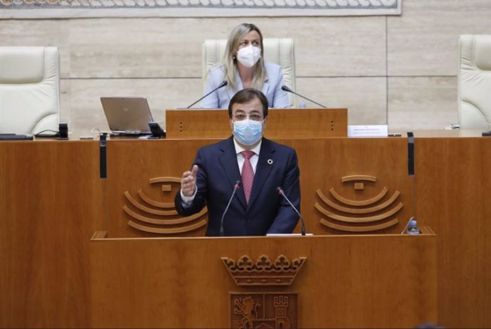 El presidente de la Junta de Extremadura, Guillermo Fernández Vara, en el Debate sobre el Estado de la Región