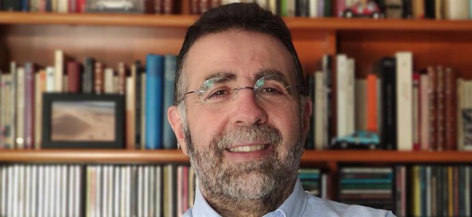 Imagen del psicólogo clínico y psicoanalista José Ramón Ubieto