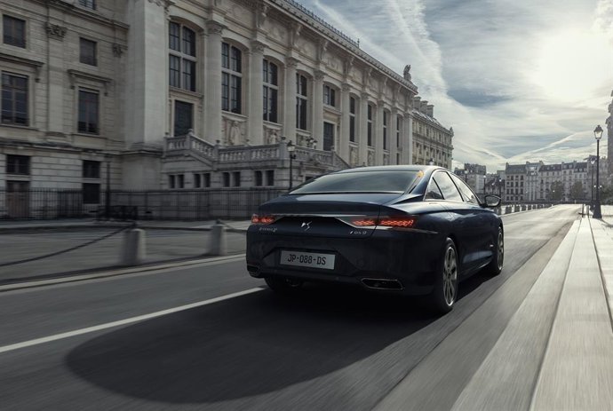 Nuevo DS9 E-Tense 360 4x4.