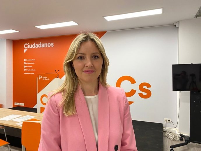 Imagen de la coordinadora de la formación naranja, Ana Martínez Vidal
