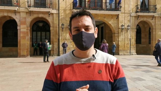 El concejal de Somos Oviedo, Ignacio Fernández del Páramo.