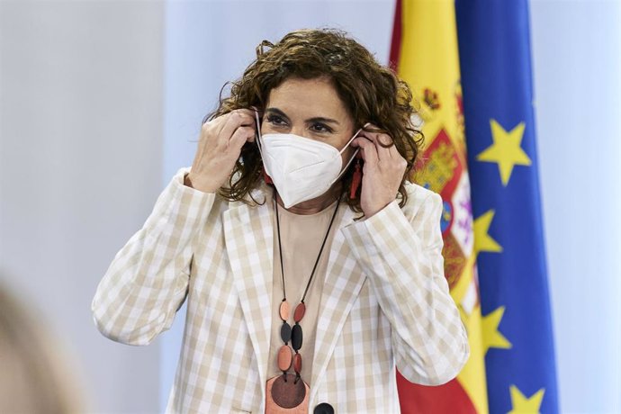 La ministra portavoz y de Hacienda, María Jesús Montero, en una imagen de este martes de la rueda de prensa posterior al Consejo de Ministros. 