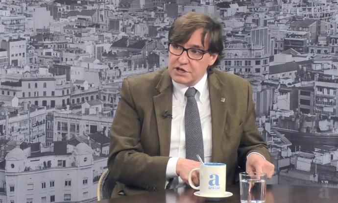 Salvador Illa (PSC) en una entrevista del Diari Ara.